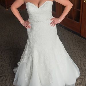 Allure Romance Wedding Dress
